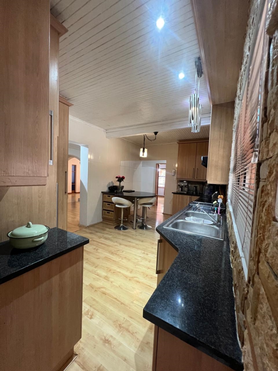 4 Bedroom Property for Sale in Vanes Estate Eastern Cape